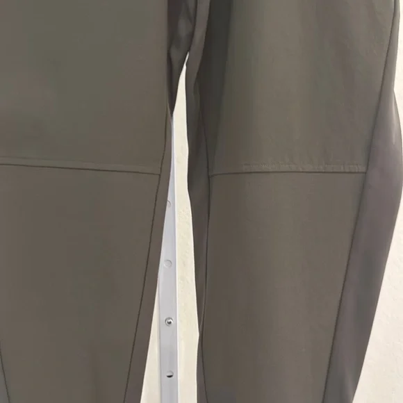 Athleta Green Track Pants with Hybrid Design - Picture 3 of 13